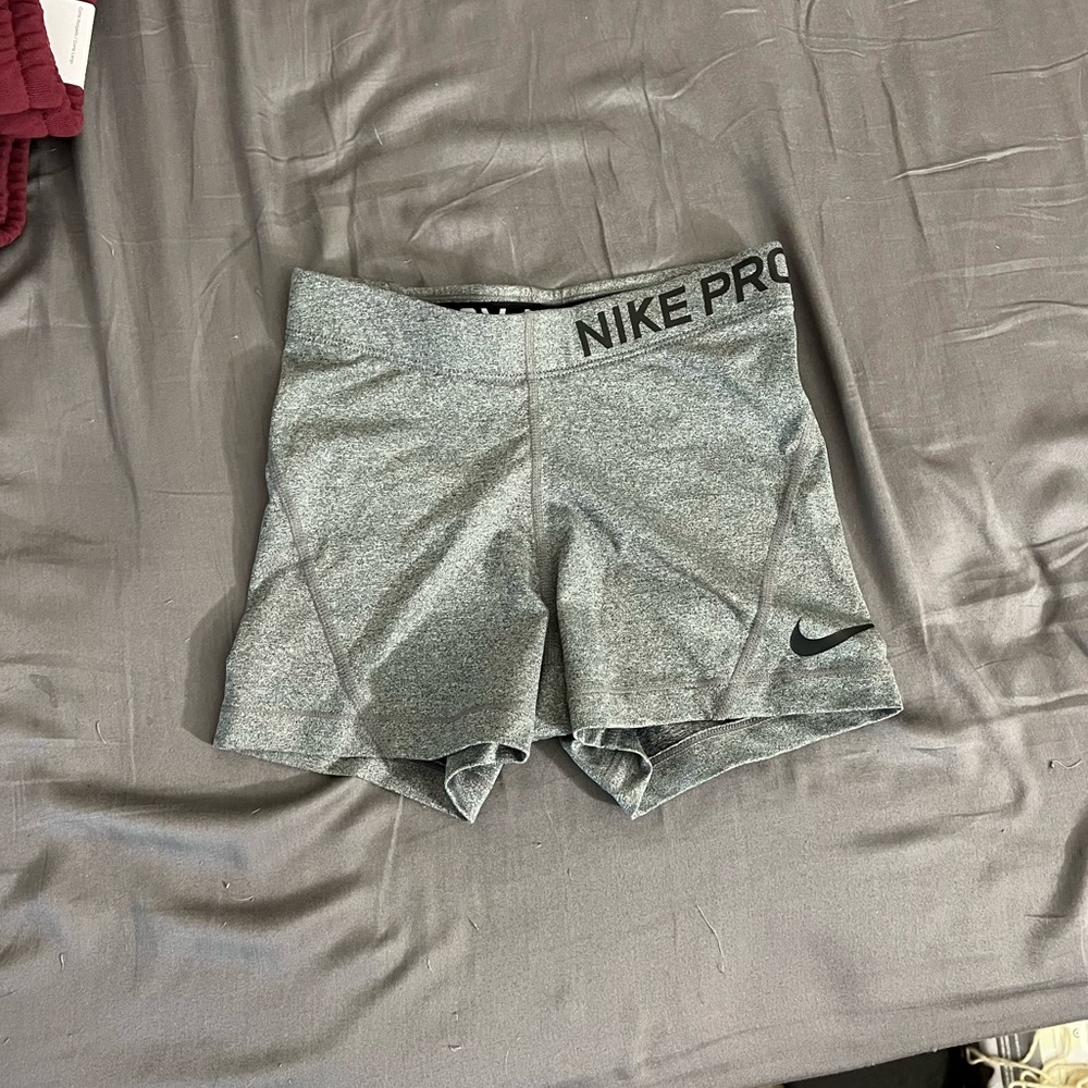 [nike] pro shorts